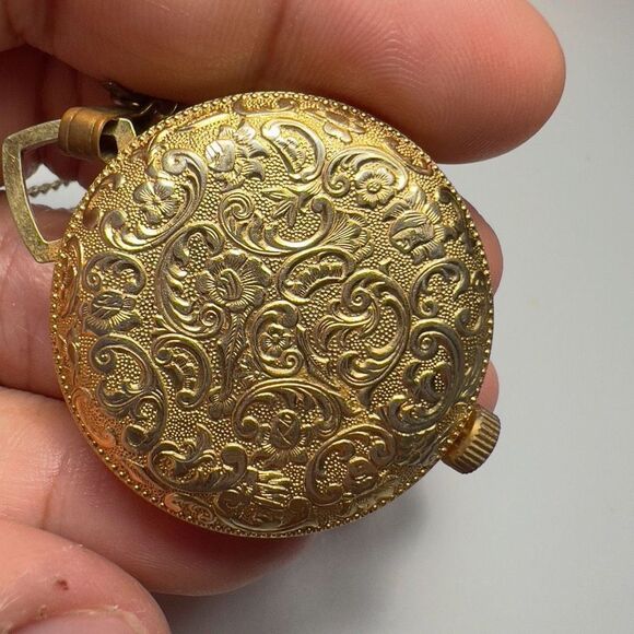 Customtime | Unisex | Pocket Watch | One Size | Retro Style Etched Analog Gold W - Picture 2 of 5